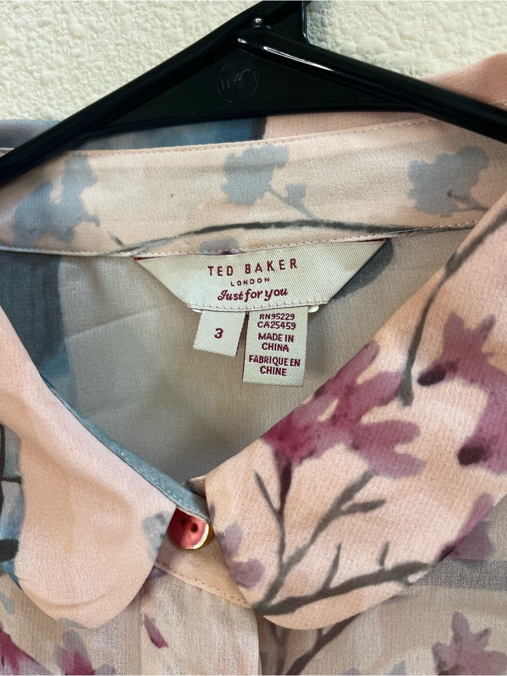 Ted Baker London “Just for You” Sheer Floral Blouse | Size 3 | Romantic Button F - Picture 3 of 6